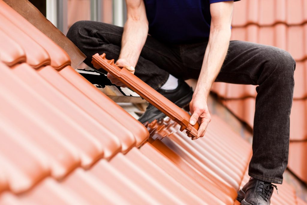 What are the benefits of roof repairs?